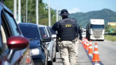 Equipes da PRF intensificaram a fiscalização nas rodovias federais