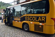 Os ônibus têm a capacidade para transportar 19 alunos e possuem estrutura para a inclusão