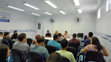 Prefeito Carlos Grançano e o secretário Hugo Dourado participaram da aula inaugural da Faetec