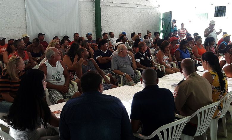 Encontro foi realizado sede da Associação de Moradores e Amigos de Muriqui