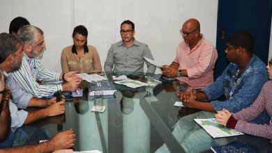 A reunião entre prefeito Carlos Graçano e os representantes do Sebrae e da Jucerja aconteceu na terça-feira, na sede da prefeitura