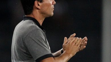 Zé Ricardo reconheceu o mérito do adversário em dificultar o jogo e elogiou a atuação da sua equipe