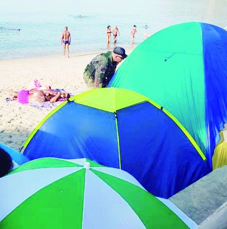 BARRACAS DE camping foram removidas das praias de Mangaratiba pela Guarda Municipal