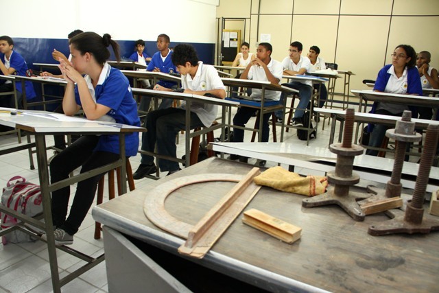 Cursos oferecidos pela faetec vão desde Educação Infantil ao Ensino Médio e Técnico