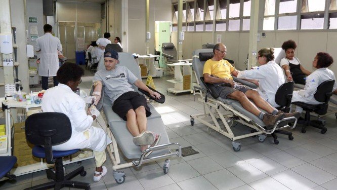 HEMORIO BUSCA doação de sangue para atender as demandas durante o período de férias escolar