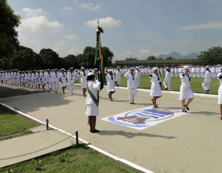 Na área do Comando do 2º Distrito Naval, as oportunidades são para ambos os sexos