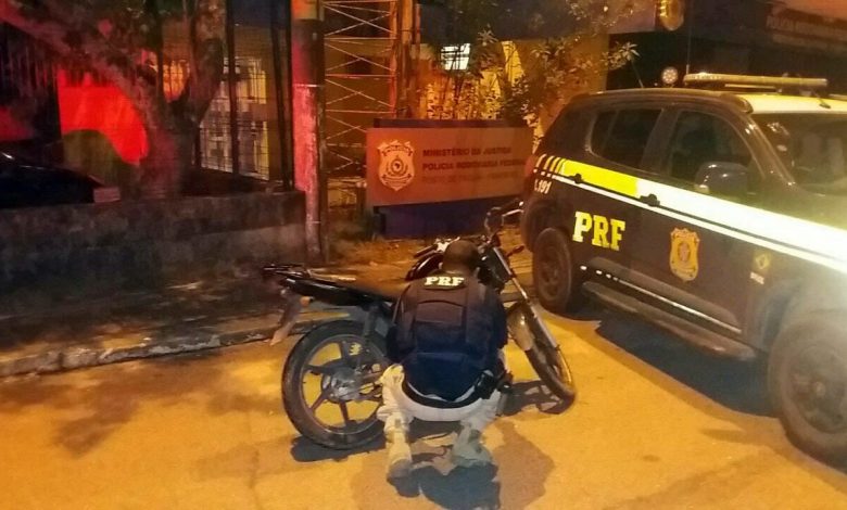 A MOTOCICLETA recuperada pela PR foi roubada em Itaguaí no início do ano