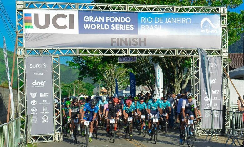 Mais de mil ciclistas participaram da 9ª etapa do Gran Fondo Rio de Janeiro, no domingo, em Mangaratib