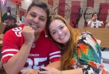 Huguinho e Juliana aparecem sorrindo