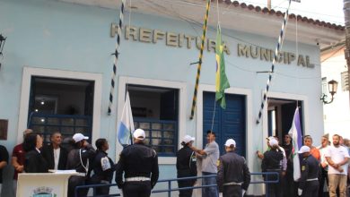 A Prefeitura de Mangaratiba deu início à Semana da Pátria nesta segunda-feira (2), em uma cerimônia organizada pela Secretaria Municipal de Educação, Esporte e Lazer