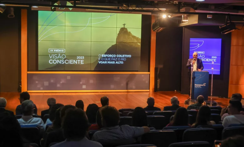 Palco onde se realizou a última edição do Prêmio Visão Consciente