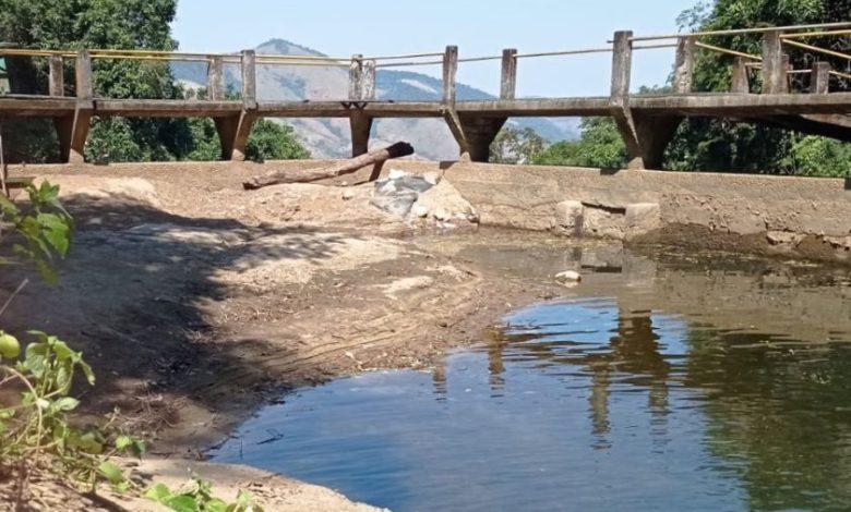 Reservatório com pouca água