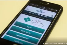 Aplicativo do sistema de pagamentos instantâneos Pix, no smartphone