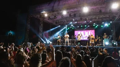 Festa de aniversário de Mangaratiba com shows ao vivo