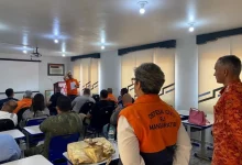 Agentes da Secretaria de Defesa Civil de Mangaratiba na reunião