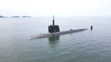 Submarino Toneleiro durante teste na Baía de Sepetiba.