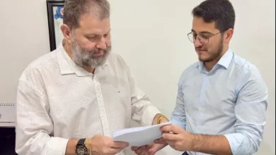 Chefe de Gabinete, Jonathan Marins e o vice-prefeito eleito, Lucas Venito