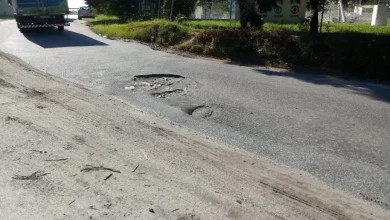 Buraco em rua que dá acesso ao Arco Metropolitano