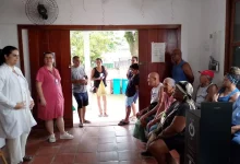 Equipe da Saúde de Mangaratiba realiza palestra na ESF da Praia do Saco