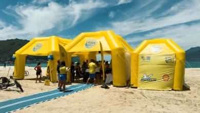 Estrutura montada na Praia do Saco, em Mangaratiba, para o Projeto 'Praia para Todos'