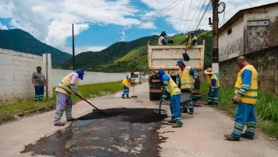 Equipes iniciaram os trabalhos de pavimentação na área da Expo, localizada na Estrada RJ-149