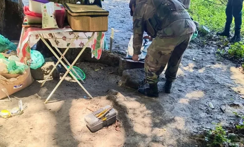 Agentes localizaram e desmontaram um acampamento irregular na Prainha