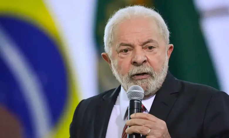 Presidente Lula discursando