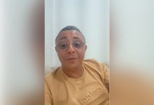 anula cassação de Gil Torres: print do vídeo em que o ex-vereador se pronunciou em uma rede social. Na foto, ele aparece de camisa amarela e usando óculos