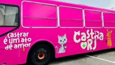 Castramóvel do programa Castra Mais RJ estacionado