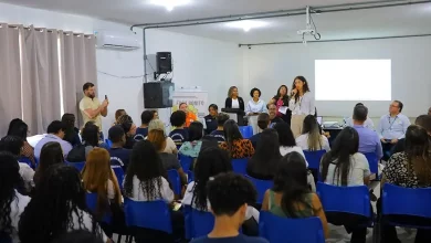 Estudantes do Colégio Estadual João Paulo II participam de palestra educativa