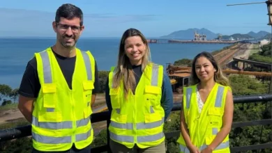 Equipe técnica durante visita ao Porto de Itaguaí