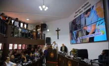 Prefeito Luiz Claudio Ribeiro durante apresentalção dos resultados dos 100 primeiros dias de gestão