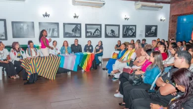 Participantes do 1º Encontro Municipal de Não Violência contra a População LGBTQIA+