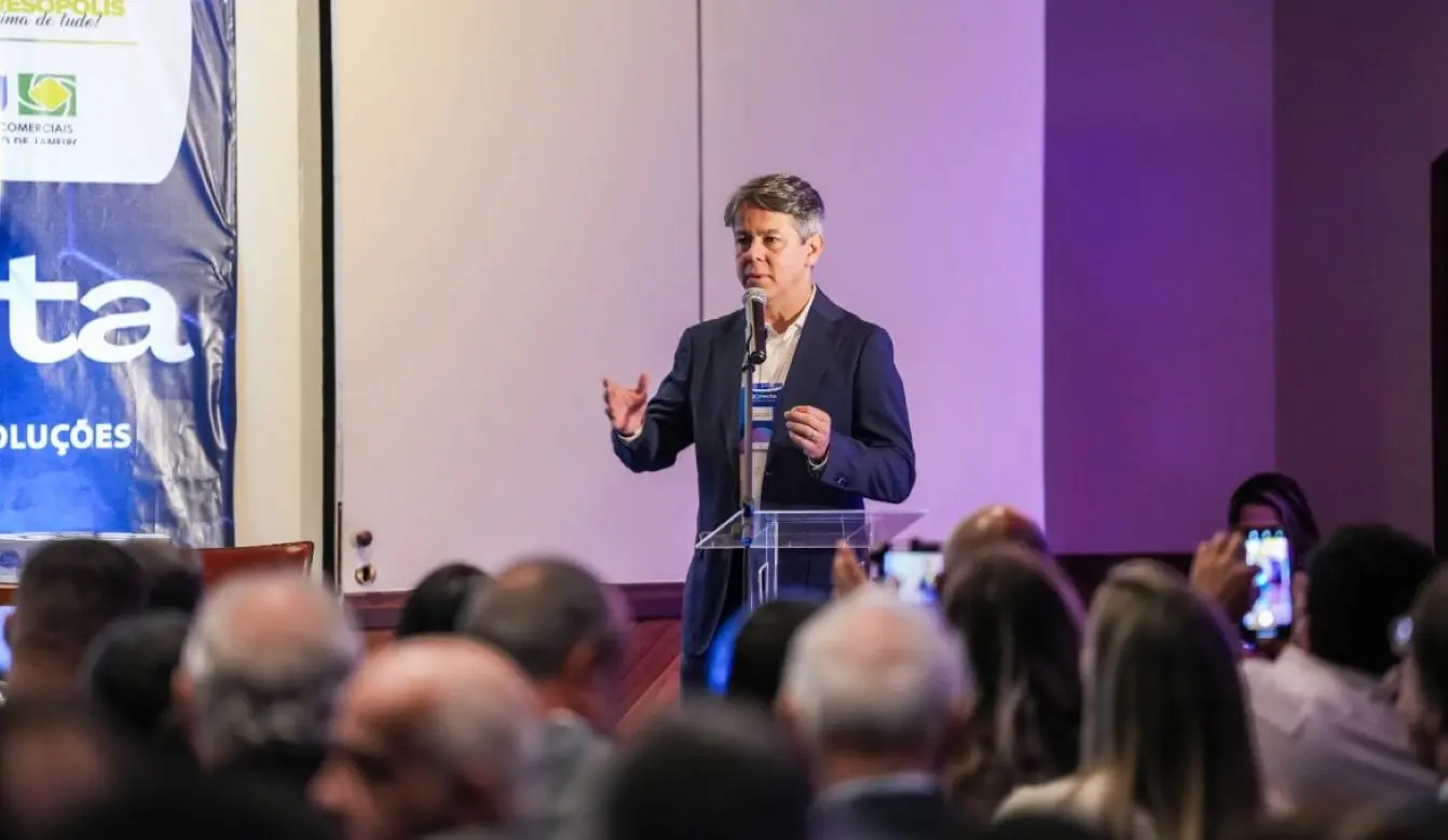 Executivo fazendo uma palestra