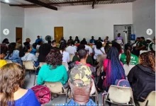 Moradores e representantes de comunidades quilombolas durante o VI Encontro Quilombola