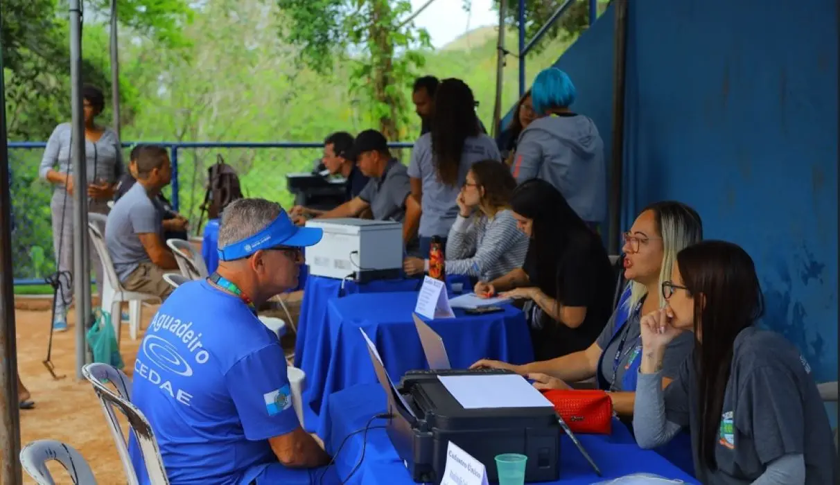 Atendimento do projeto "INSS no Seu Bairro" realizado no bairro Cachoeira II, em Muriqui