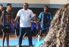 Atleta Miguel Miranda (E), da equipe Paulo Marreta Team