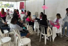 Moradores de Mangaratiba participam do recadastramento do CadÚnico na Praça Robert Simões