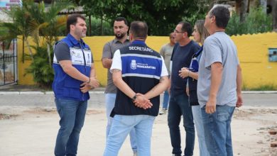 Prefeito Luiz Cláudio esteve na Orla de Muriqui com a equipe técnica da Prefeitura