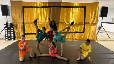 Alunos do UBD Company se apresentam durante atividade do projeto