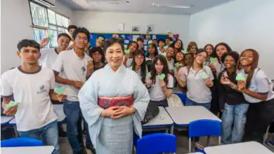 Escola intercultural de Itaguaí recebeu visita da cônsul-geral do Japão na última segunda (23).