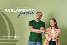 Jovens do Parlamento Juvenil da Alerj