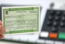 Título de eleitor e urna eletrônica