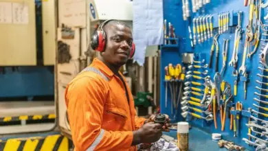 Mecânico em exercício de sua função