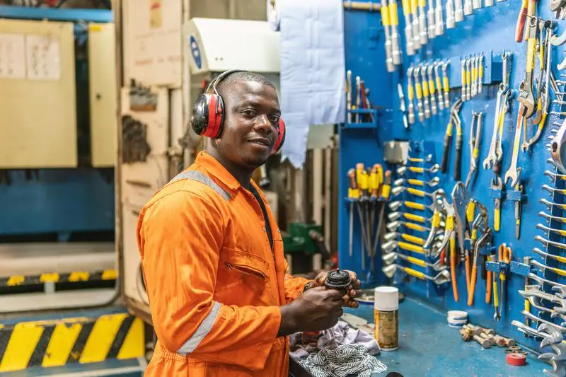Mecânico em exercício de sua função