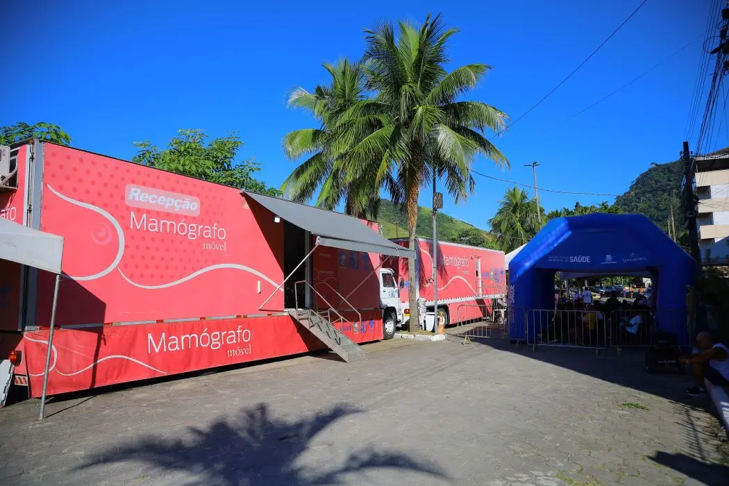 Mamógrafo Móvel instalado em Mangaratiba