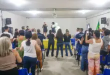 Encontro reuniu estudantes, educadores e representantes do município
