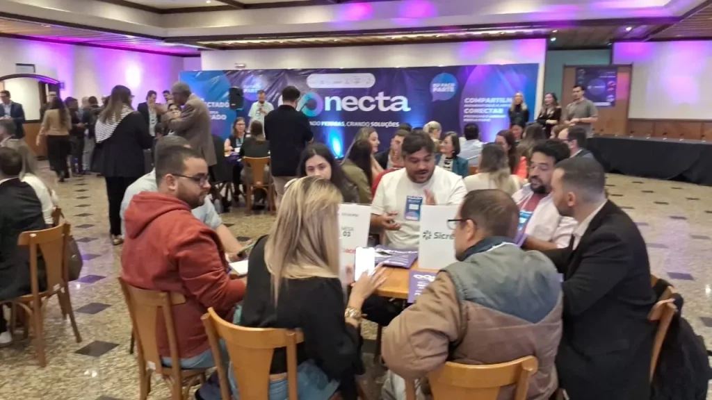 Imagem panorâmica de uma sessão de negócios