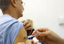 Campanha de vacinação contra gripe: Devem se vacinar crianças de 6 meses a menores de 6 anos, idosos a partir de 60 anos e gestantes.