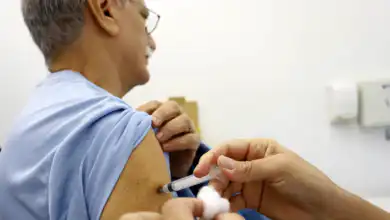 Campanha de vacinação contra gripe: Devem se vacinar crianças de 6 meses a menores de 6 anos, idosos a partir de 60 anos e gestantes.